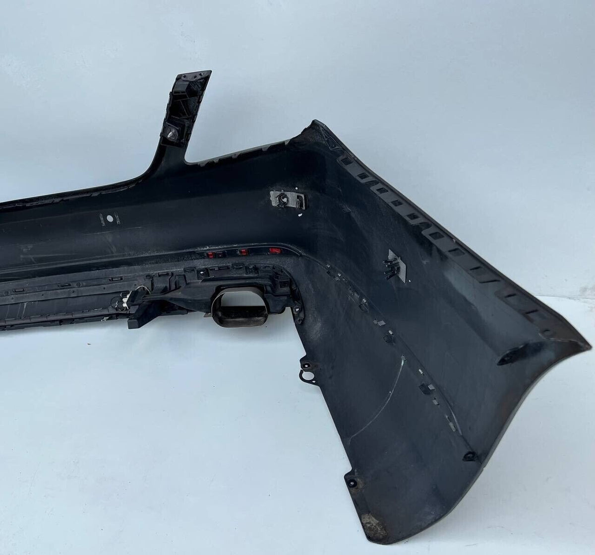 2014 2015 2016 2017 MERCEDES-BENZ S550 S600 REAR BUMPER COVER ASSEMBLY OEM USED