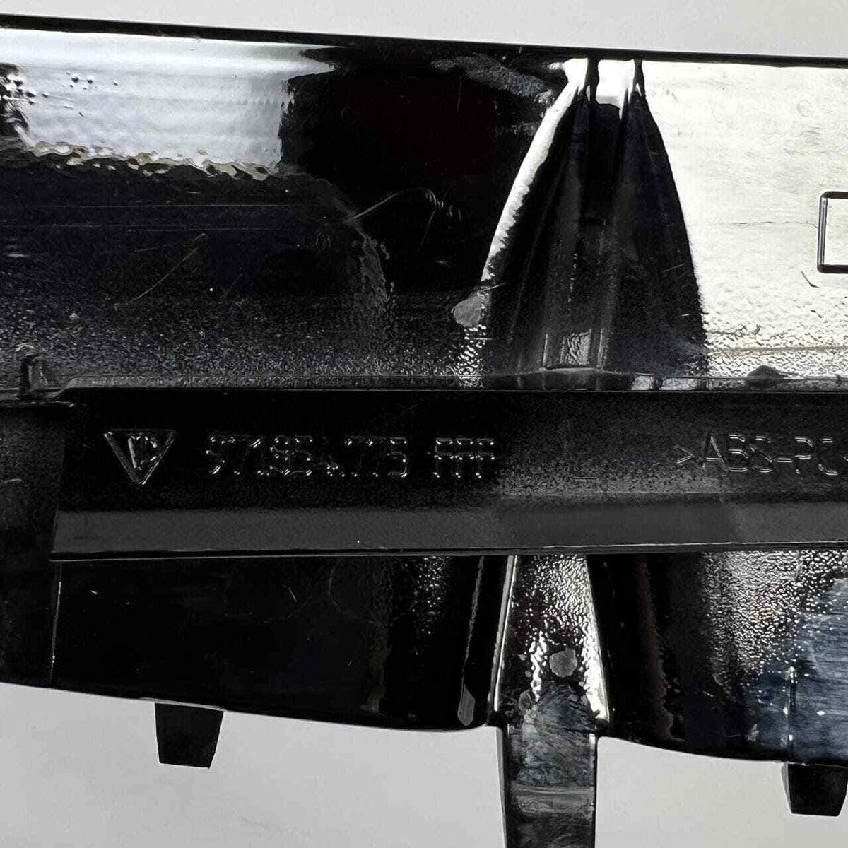 2017 2018 2019 2020 2021 PORSCHE PANAMERA FRONT BUMPER LEFT COVER END CORNER OEM