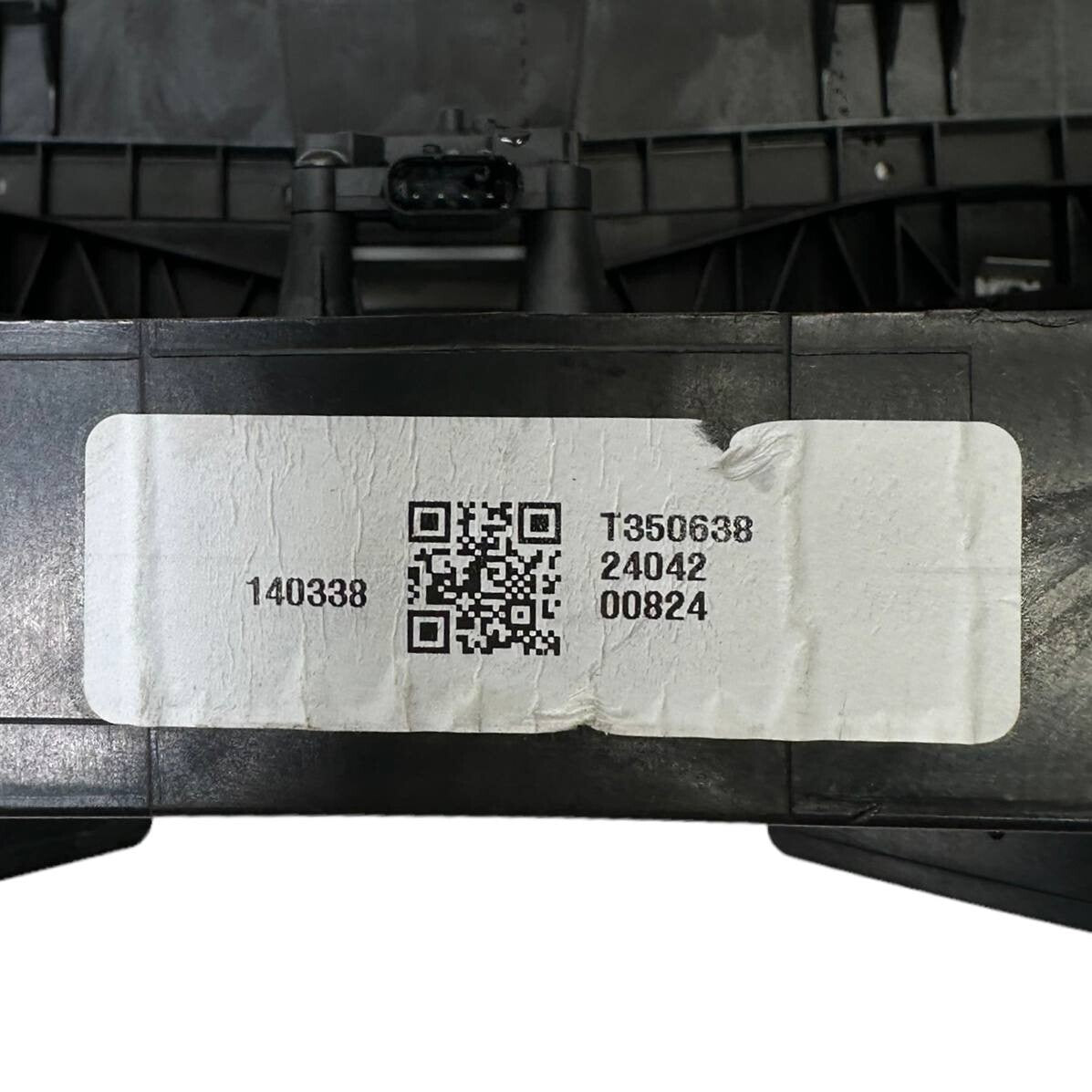 2022 2023 2024 2025 BMW X3 X4 FRONT RADIATOR AIR GUIDE DUCT GRILLE SHUTTER PANEL