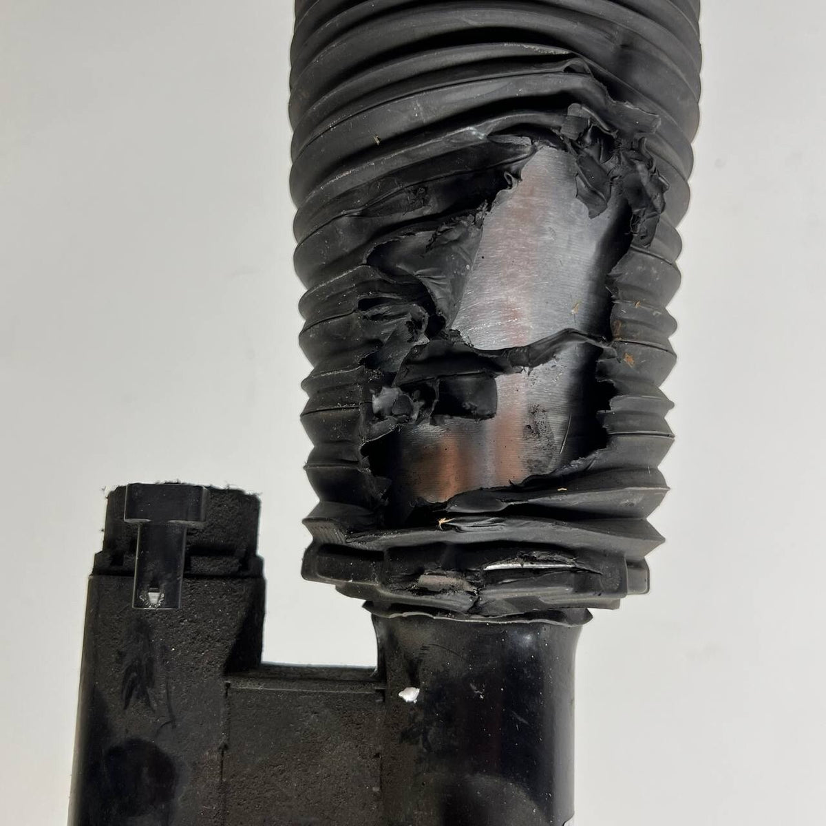 2016 2017 2018 2019 BMW 7 G11 G12 REAR SUSPENSION RIGHT AIR SHOCK STRUT ABSORBER