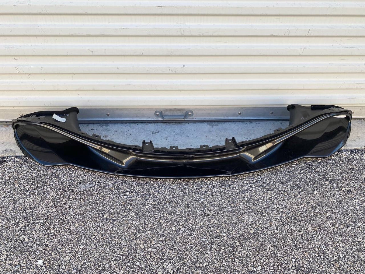 2017 2018 2019 2020 MCLAREN 720S FRONT BUMPER LOWER SPLITTER VALANCE COVER OEM