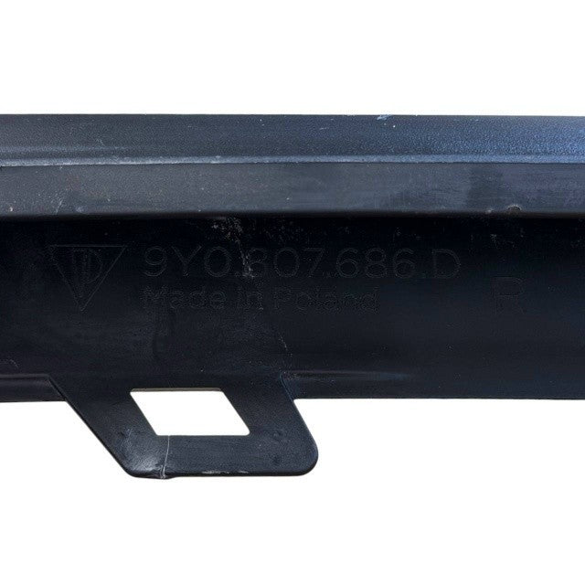 2024 2025 2026 PORSCHE CAYENNE FRONT BUMPER RIGHT PASSENGER GRILL TRIM MOLDING