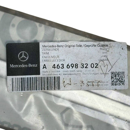 2019 2020 2021-2025 MERCEDES BENZ W463 FRONT RIGHT PASSENGER DOOR MOLDING TRIM