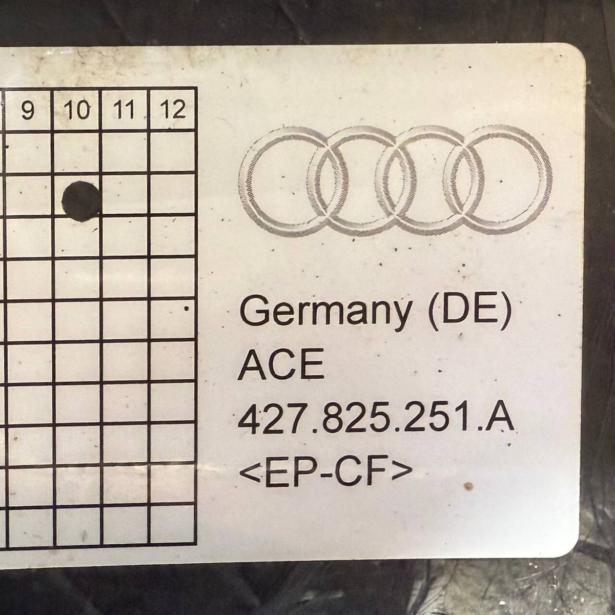 2008 2009 2010 2011 2012 2013-2015 AUDI R8 SPYDER REAR TRUNK ENGINE PANEL COVER