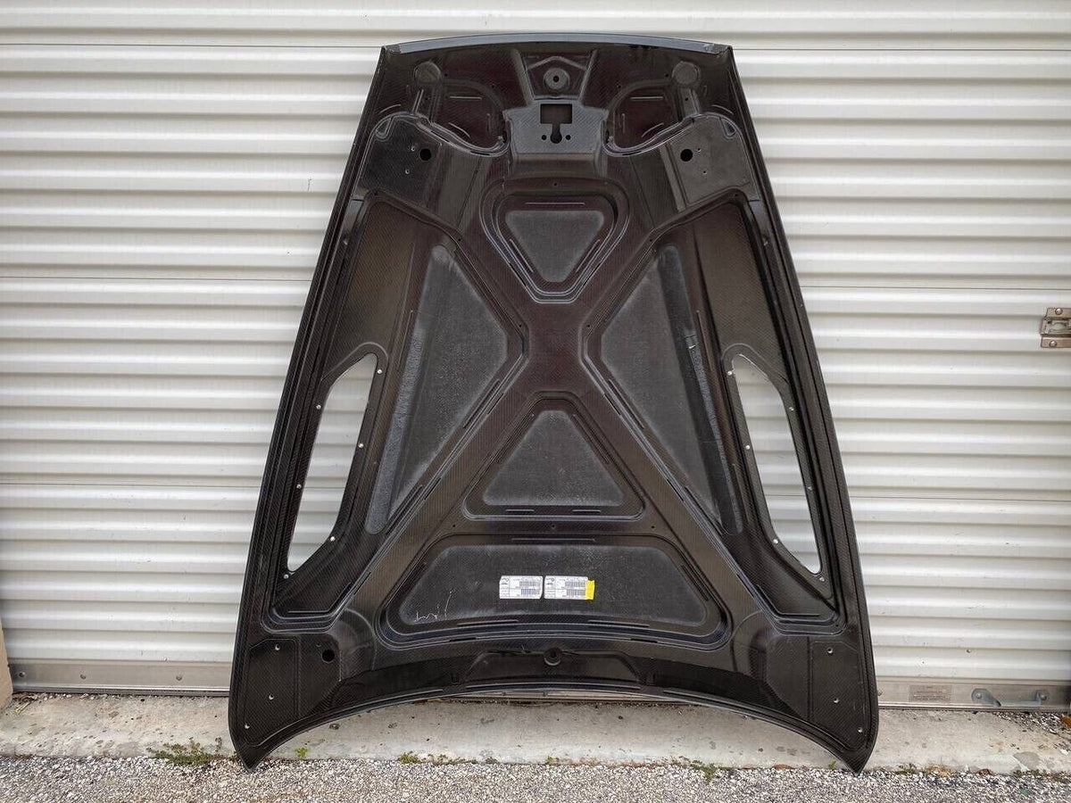2014 2015 2016 2017 2018 ASTON MARTIN VANQUISH S HOOD BONNET CARBON FIBER OEM