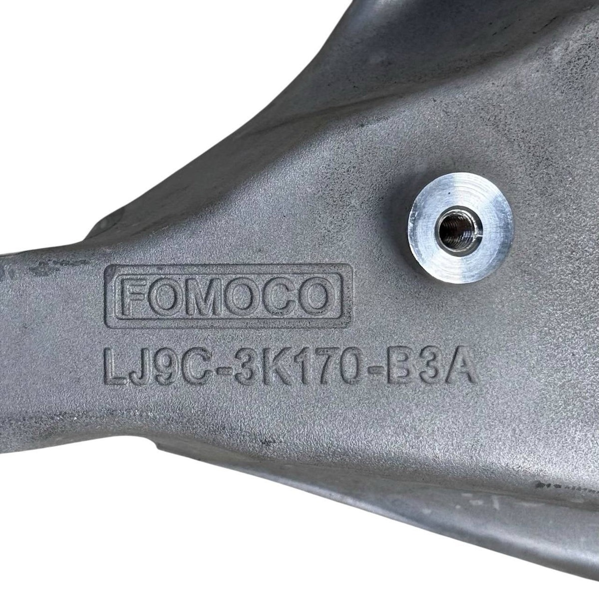 2021 2022 2023-2025 FORD MUSTANG MACH-E FRONT RIGHT PASSENGER SPINDLE KNUCKLE