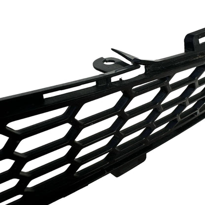 2021 2022 2023 2024 ASTON MARTIN DBX FRONT BUMPER LOWER GRILLE GRILL RIGHT OEM