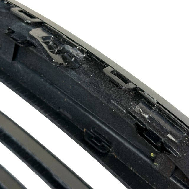 2023 2024 2025 BMW G70 740I I7 FRONT BUMPER GRILLE GRILL 51135A3DB03 USED OEM