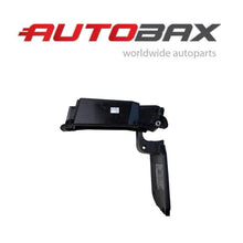 2020 2021 2022-2025 MERCEDES BENZ GLS X167 REAR TANK HOUSING FUEL FILLER TRIM