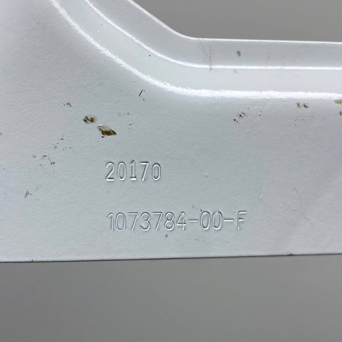2017-2020 TESLA MODEL 3 RIGHT PANEL FRONT BRACKET MOUNT SUPPORT BODY 107378400F
