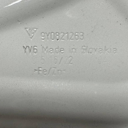 2019 2020 2021 2022 PORSCHE CAYENNE FRONT LEFT FENDER BRACKET DRIVER SIDE OEM