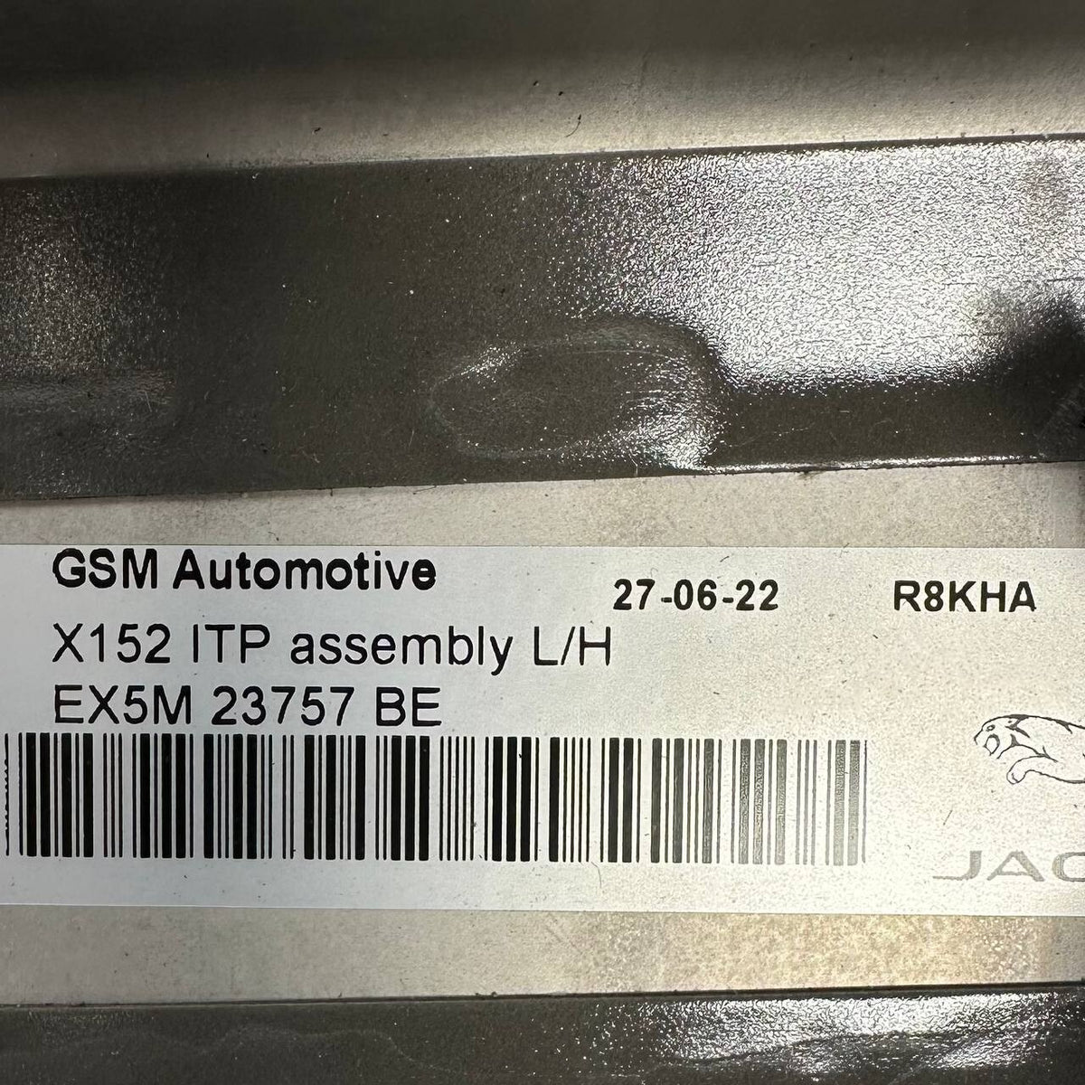 2016 2017 2018 2019 2020 JAGUAR F-TYPE FRONT LEFT SIDE DOOR MOLDING TRIM COVER