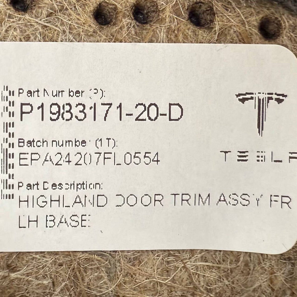 2024 2025 2026 TESLA MODEL 3 FRONT LEFT DRIVER INTERIOR DOOR PANEL TRIM COVER