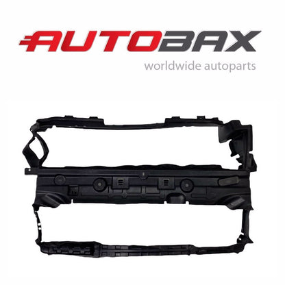 2021 BMW 430I 430IX CENTER AIR DUCT RADIATOR BRACKET OEM 51747956347