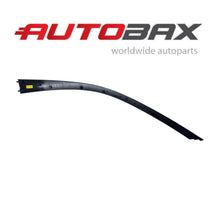 2016 2017 2018-2021 MCLAREN 570S 570GT WINDSHIELD GLASS TRIM MOLDING LEFT DRIVER