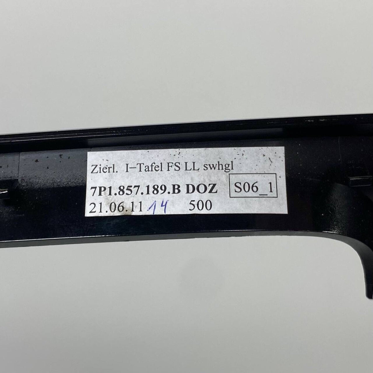 2011 2012 2013-2017 VW FRONT CENTER DASHBOARD FRESH AIR VENT GRILLE PANEL BLACK 