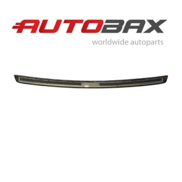 2020 2021 2022 2023-2025 MERCEDES BENZ C167 GLE REAR BUMPER SCUFF STEP MOLDING