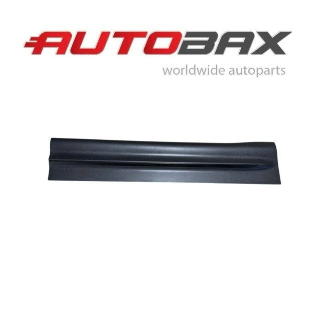 2020 2021-2025 MERCEDES-BENZ X247 GLB FRONT LEFT DOOR LOWER DRIVER TRIM MOLDING