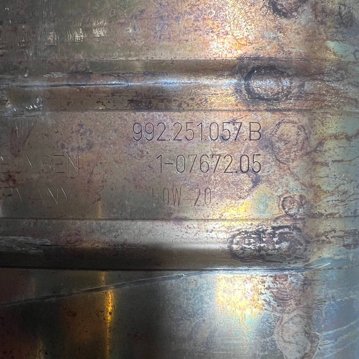 2020 2021 2022 2023 PORSCHE CARRERA 911 992 REAR CENTER EXHAUST SYSTEM MUFFLER