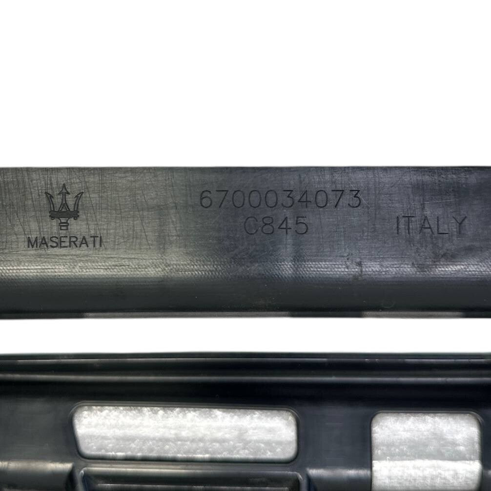 2017 2018 2019-2021 MASERATI LEVANTE RADIATOR CORE SUPPORT UPPER CENTER TIE BAR
