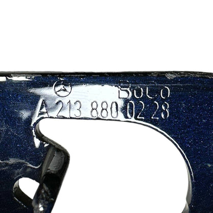 2016 2017 2018 2019 2020 2021 MERCEDES-BENZ W213 FRONT HOOD HINGE BRACKET RIGHT